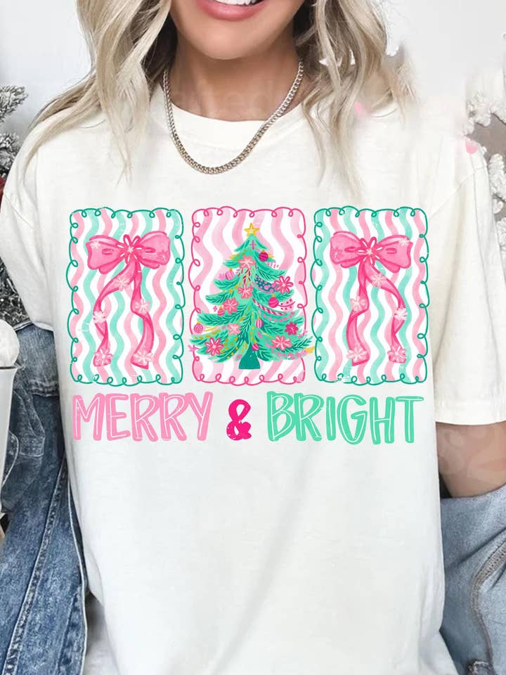 Glaime - Wholesale T-shirt met print - Dames - Floral Preppy Kerstboom Strik Comfort Colors T-shirt & Trui0