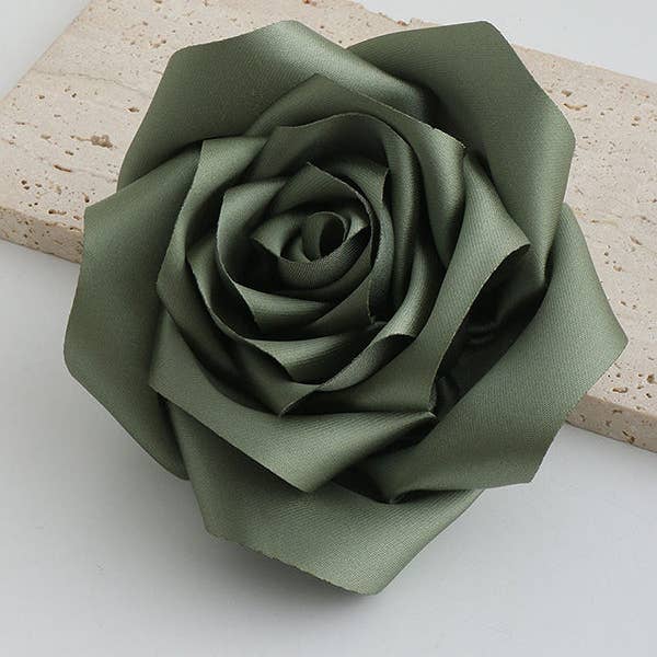 UZ Wholesale Store – Großhandel Broschen – Einfarbiges Broschenzubehör in Blumenform11