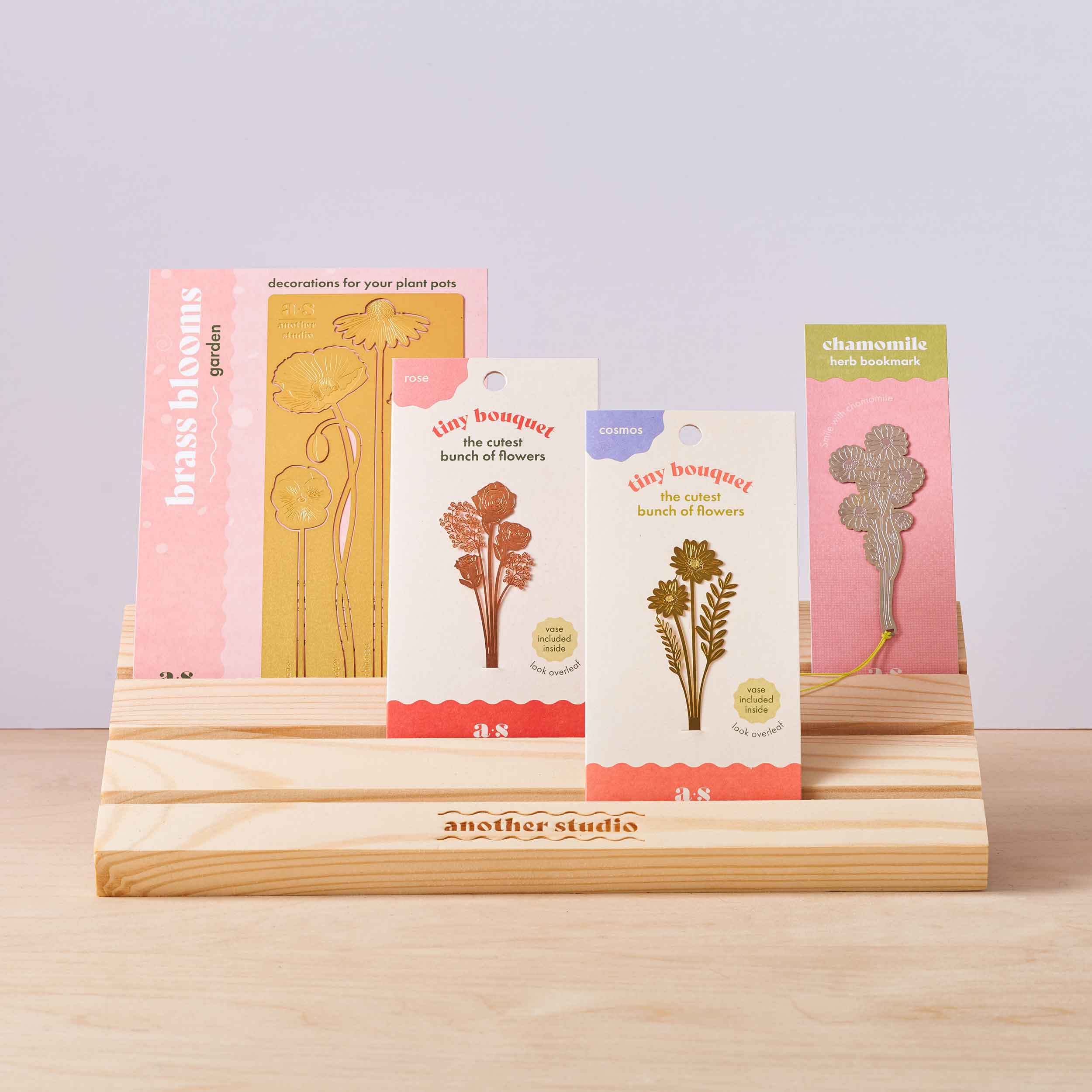 Another Studio UK – wholesale Retailer display – Paper & novelty – POS Solid Wood Display Shelf3