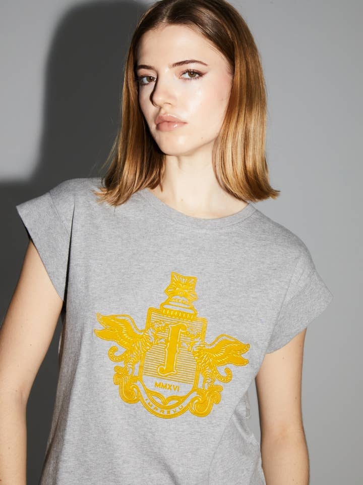 T-shirt Robbie Blason Yellow fabricado em Portugal por atacado de IMPREVU