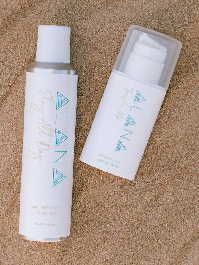 Slay All Day - Spray pour cheveux ajustable pour la vente par Alana Hair Kauai