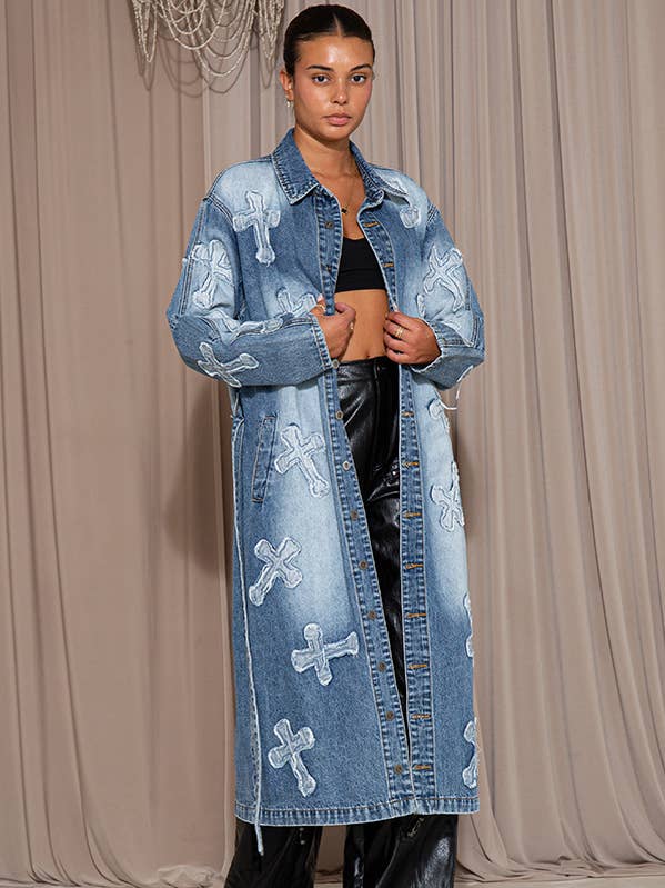 OVERSIZED TRENCHCOAT MET KNOOPSLUITING EN KRUISPATCH voor wholesale door Rehab Lab