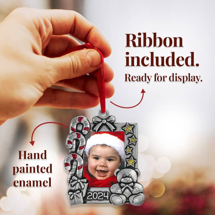 Gloria Duchin - Wholesale Ornament - Snoepstok Baby Foto Ornament5