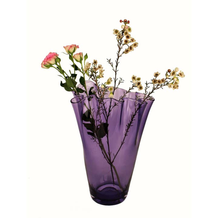 Signature Home Collection GmbH - Wholesale Vase - Purple wavy glass flower vase hand blown table vase