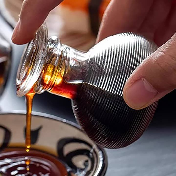 "Ko-chu" glass sauce bottle by Hirota Glass for wholesale by MinoCraft