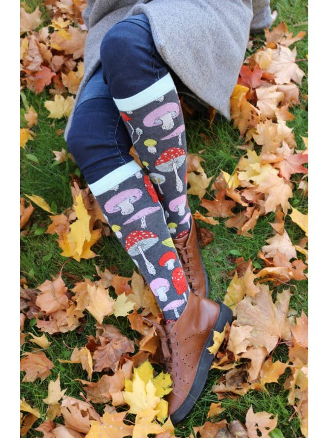 Sokisahtel I BestSockDrawer - Wholesale Socks - Women's - WOODSTOCK mysterious mushroom knee-highs1