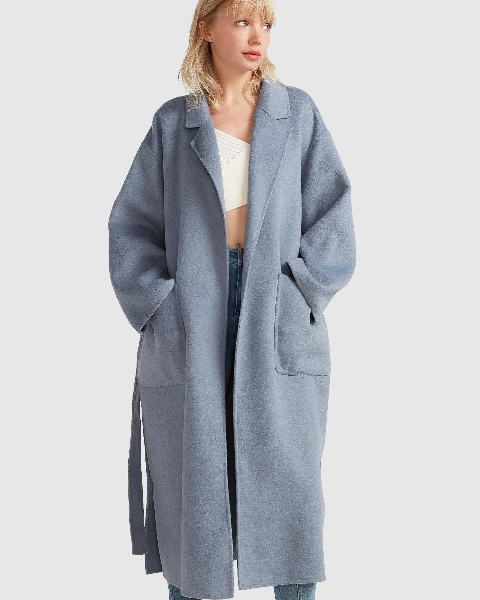 belle & bloom - Vendita all'ingrosso Cappotto - Donna - Soprabito Wide Awake con orlo diviso3