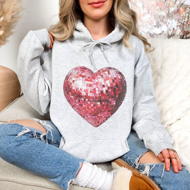 Felpa con cappuccio da donna "Disco Heart" per San Valentino per la vendita all'ingrosso da parte di Trendznmore - Modern Graphic Apparel