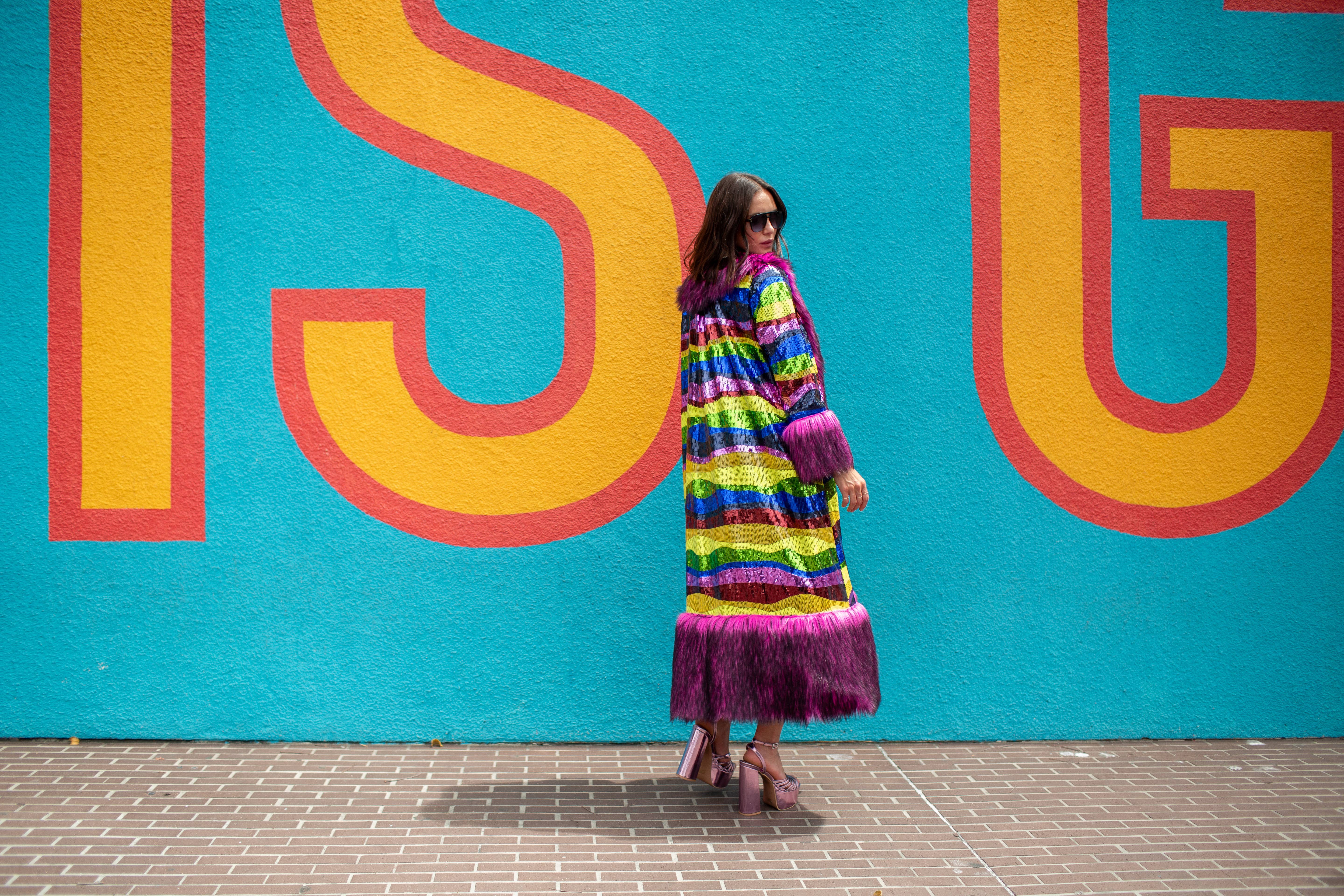 Jennafer Grace – Engroshandel Jakke - Dame – Penny Deluxe regnbuevej jakke i imiteret pels5