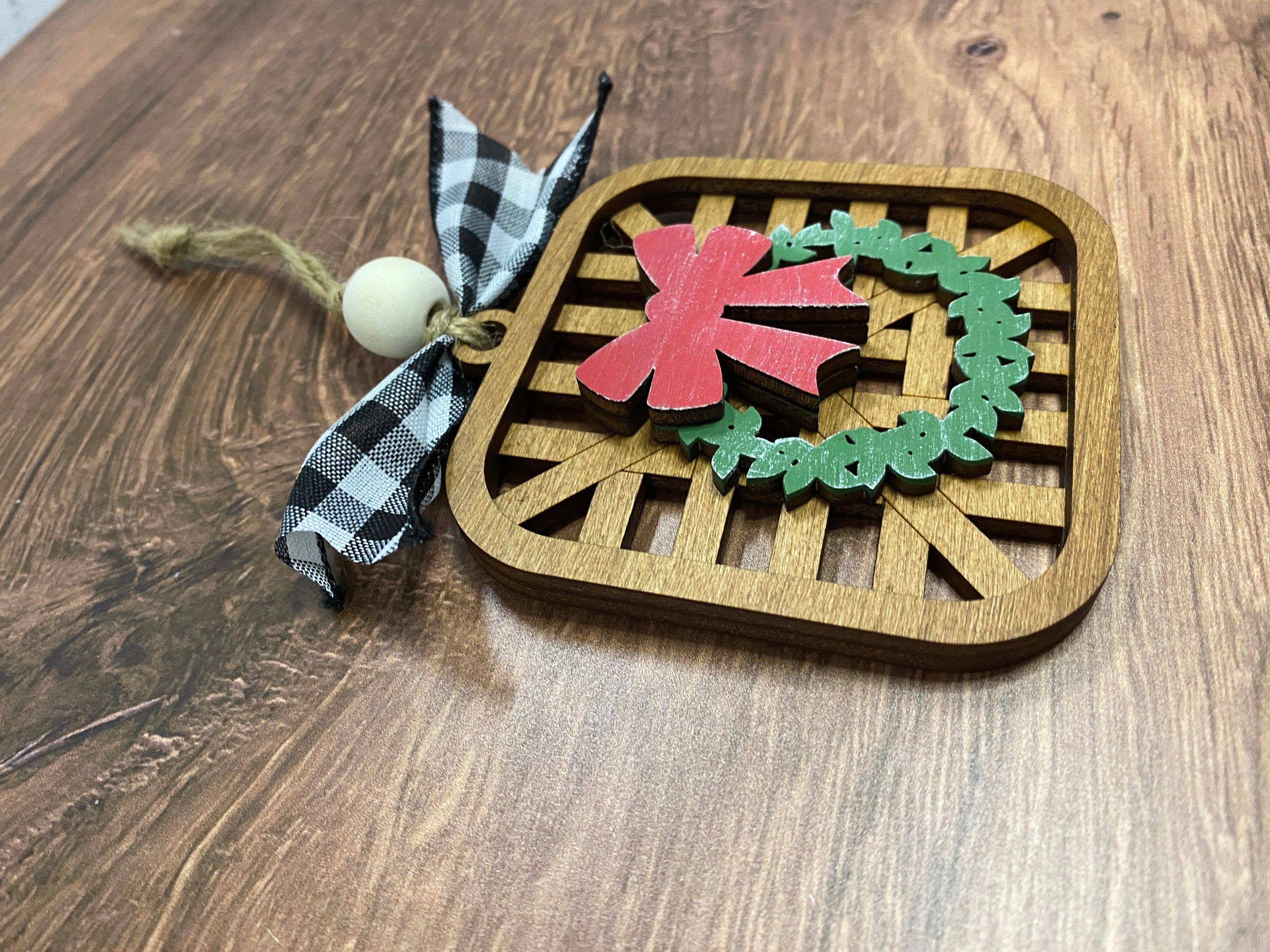 Creekside Cottage Designs - Wholesale Ornament - Tobacco basket ornament - Christmas decor - Ornament- tiered tray decor - deer ornament - wreath ornament3