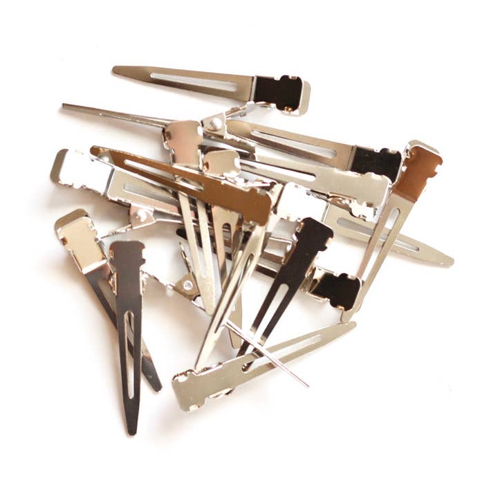 Medium Alligator Clips for wholesale by Modern Piggy