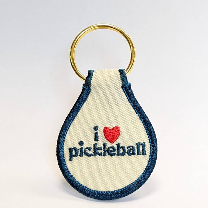 Porte-clés brodé I Heart Pickleball pour la vente par He Said, She Said
