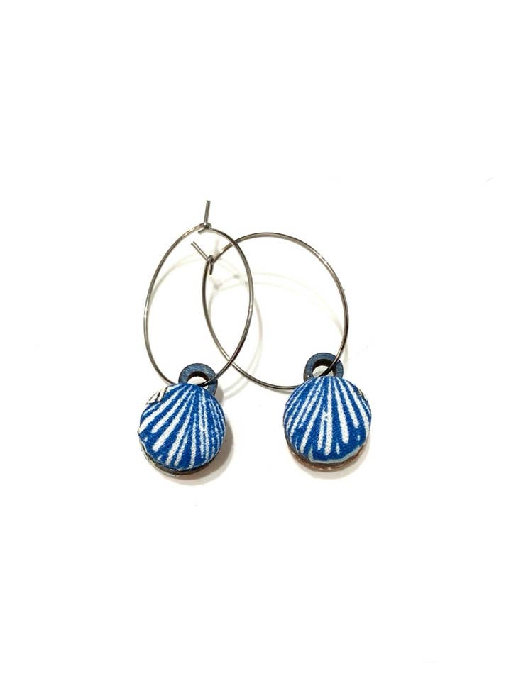 Small Everyday Hoops- Ginko (Reversible) for wholesale by Botón de Azúcar