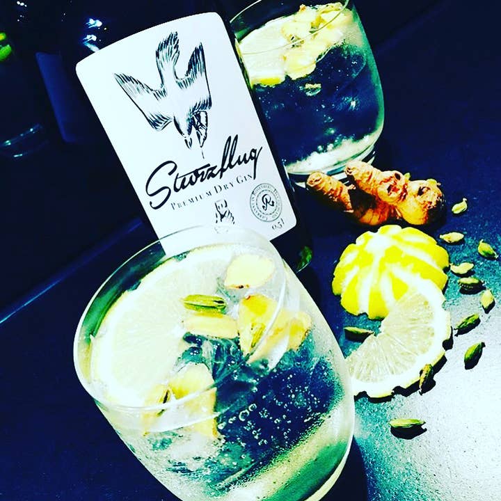 Sturzflug - Wholesale Gin - Swoop Premium Dry Gin (pack = 12 pieces)4