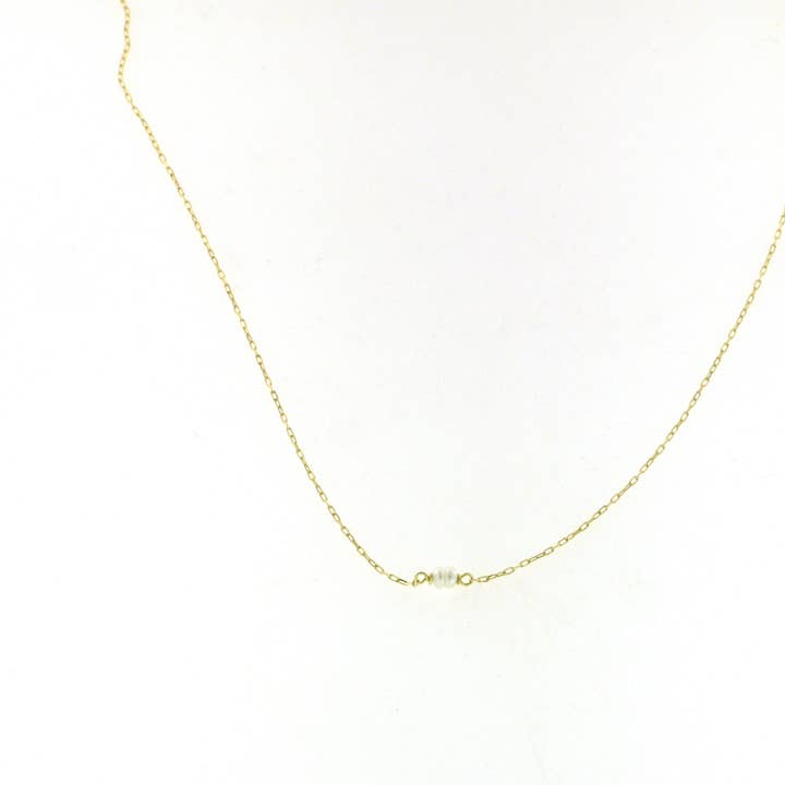 18K gold necklace, pearls necklace, minimalist necklace. for wholesale on Faire2