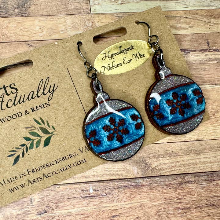 Ornamento: Brincos de Madeira e Resina *Hipoalergénicos* por atacado de Arts Actually