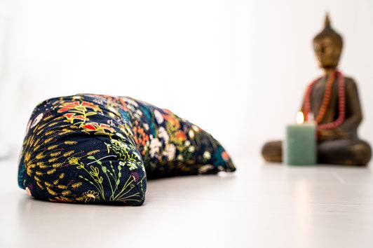 Goldwerk Schliersee - Wholesale Meditation Supplies - Wild Meadow Half Moon Cushion1