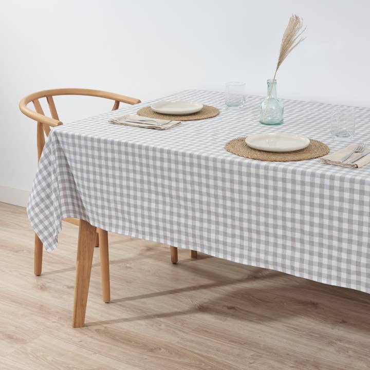 SG HOGAR - Wholesale Tablecloth - Vichy waterproof tablecloth Light Grey fabric touch3