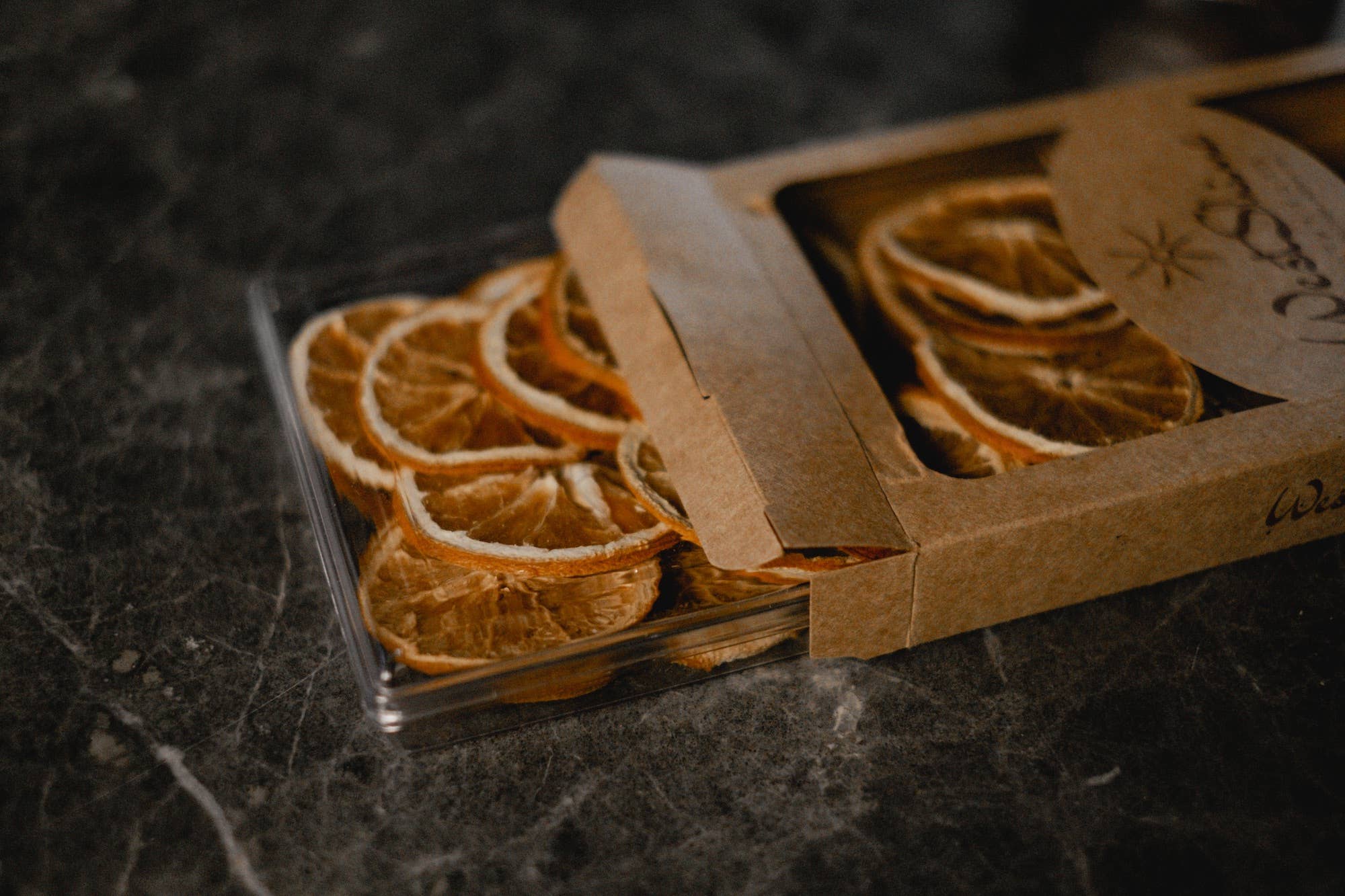 WestShine – wholesale Dried/dehydrated fruit – Organic Dried Orange Slices, Navel Orange, Pieces, Bits,26