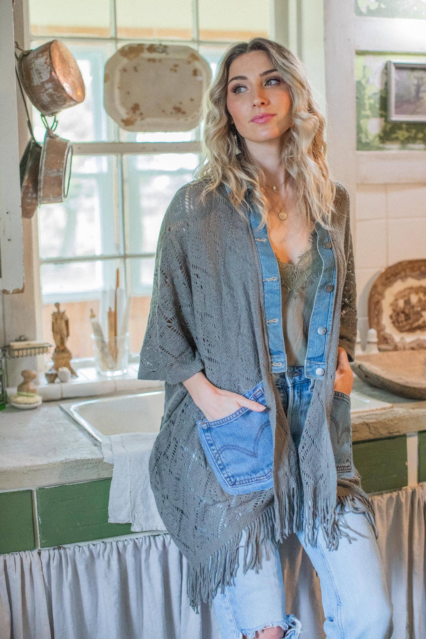 Ellemairco - Vendita all'ingrosso Cardigan - Donna - Cardigan in denim con lavorazione a X4