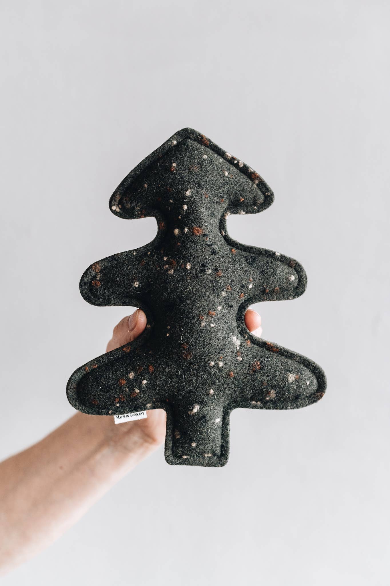 BAND&ROLL – wholesale Leksak - Hund – Enchanted Wool Trio: Miljövänliga hundleksaker18