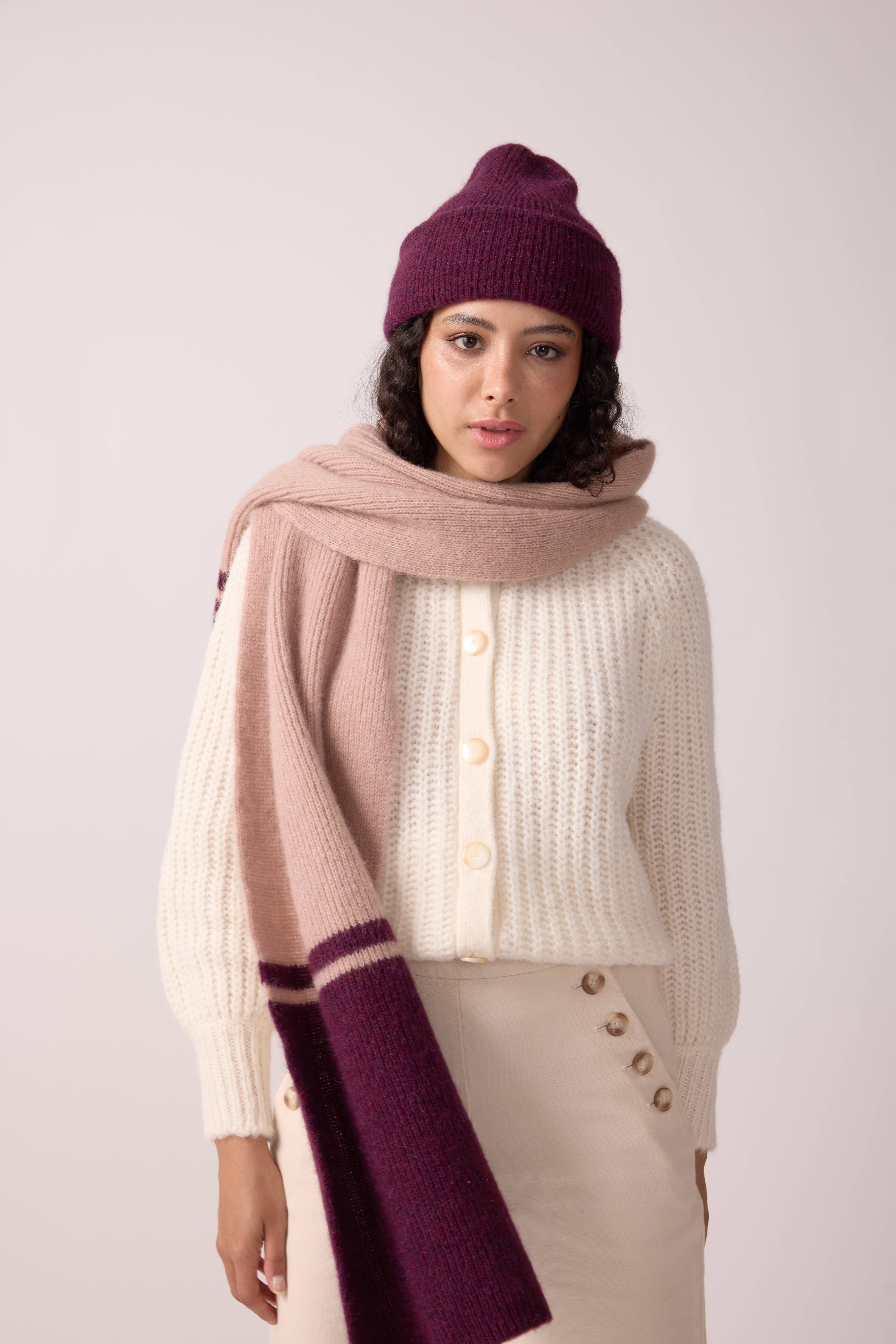 Maradji - Wholesale Scarf - Women's - MAXI SCARF ALPACA WOOL FROST MOCHA FIG8