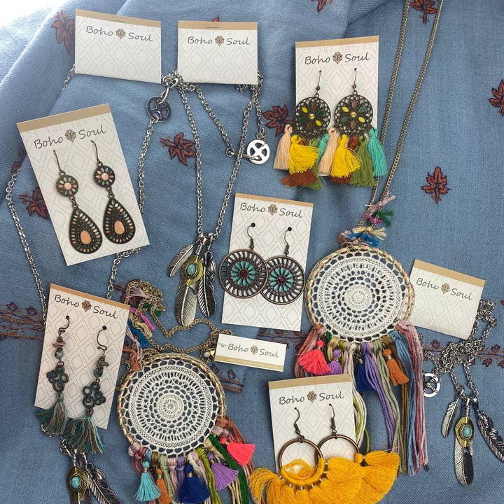 BLACK FRIDAY BOHO BUNDLE 05 for wholesale by On Trend Agencies