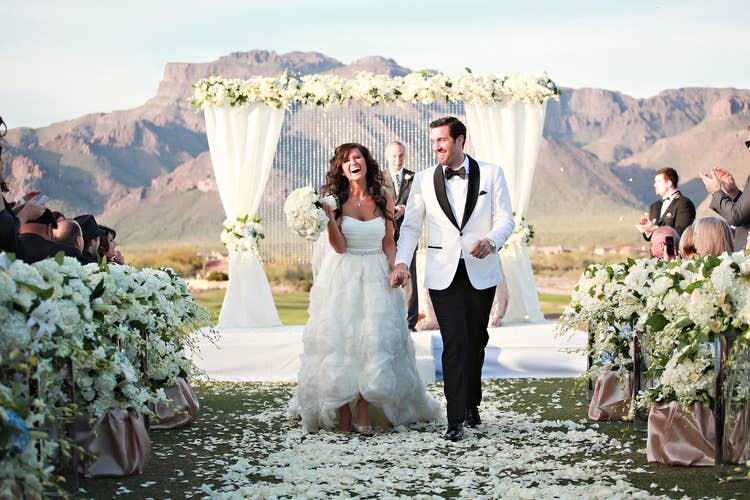 Flyboy Naturals Rose Petals - Wholesale Dried/pressed flowers - Bridal White/Ivory Freeze-Dried Rose Petals 30 Cups USA8