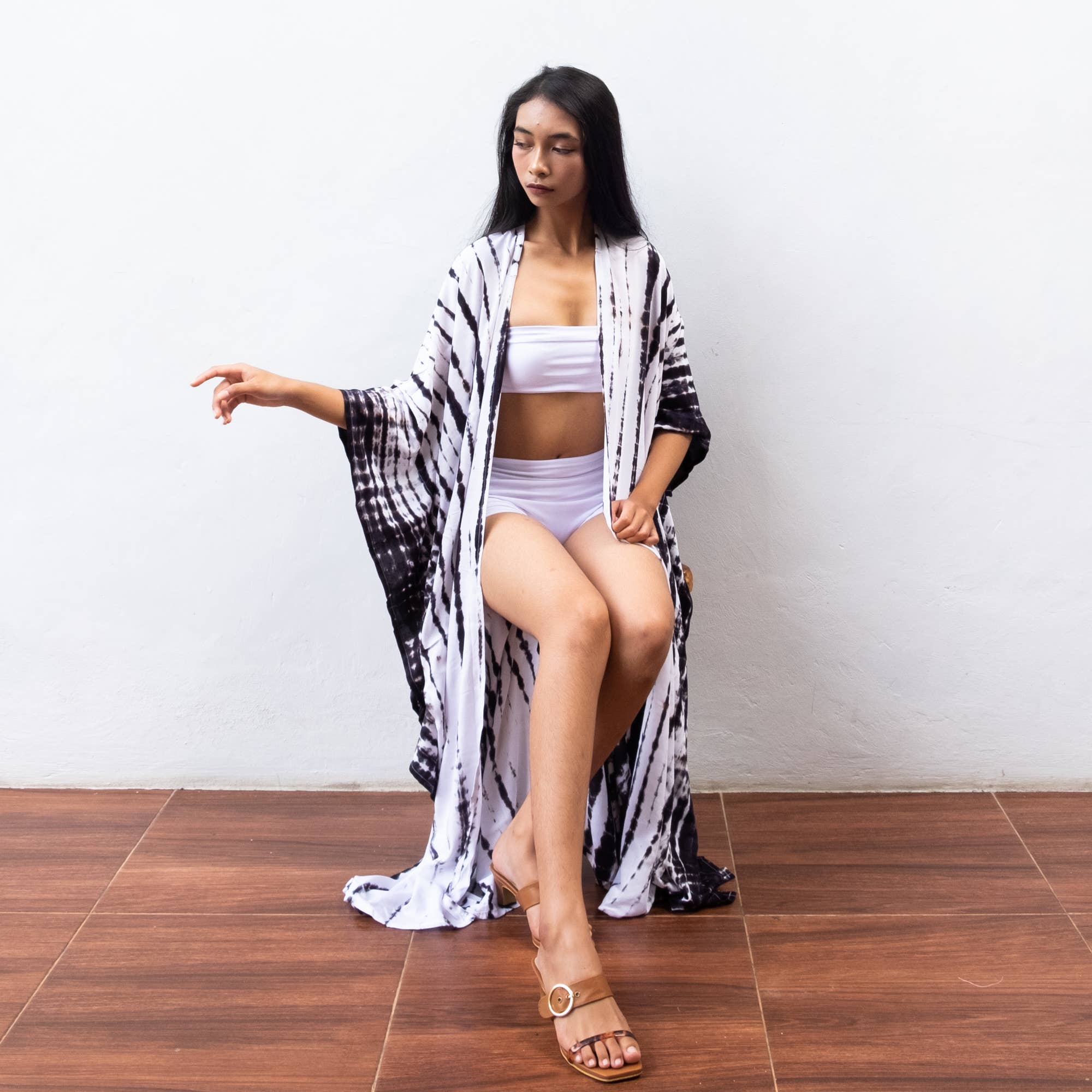 Bali Harvest - Wholesale Swim Cover Up - Women's - Tie Dye Kimono Cover Up (White Black) - Bikini Beach Robe5