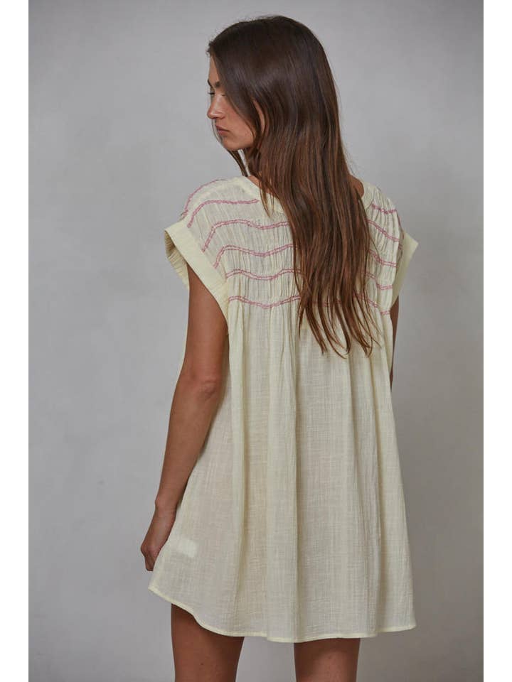Cream L8377 | Woven Cotton Buttondown Round Neck Sleeveless Tunic for wholesale on Faire2