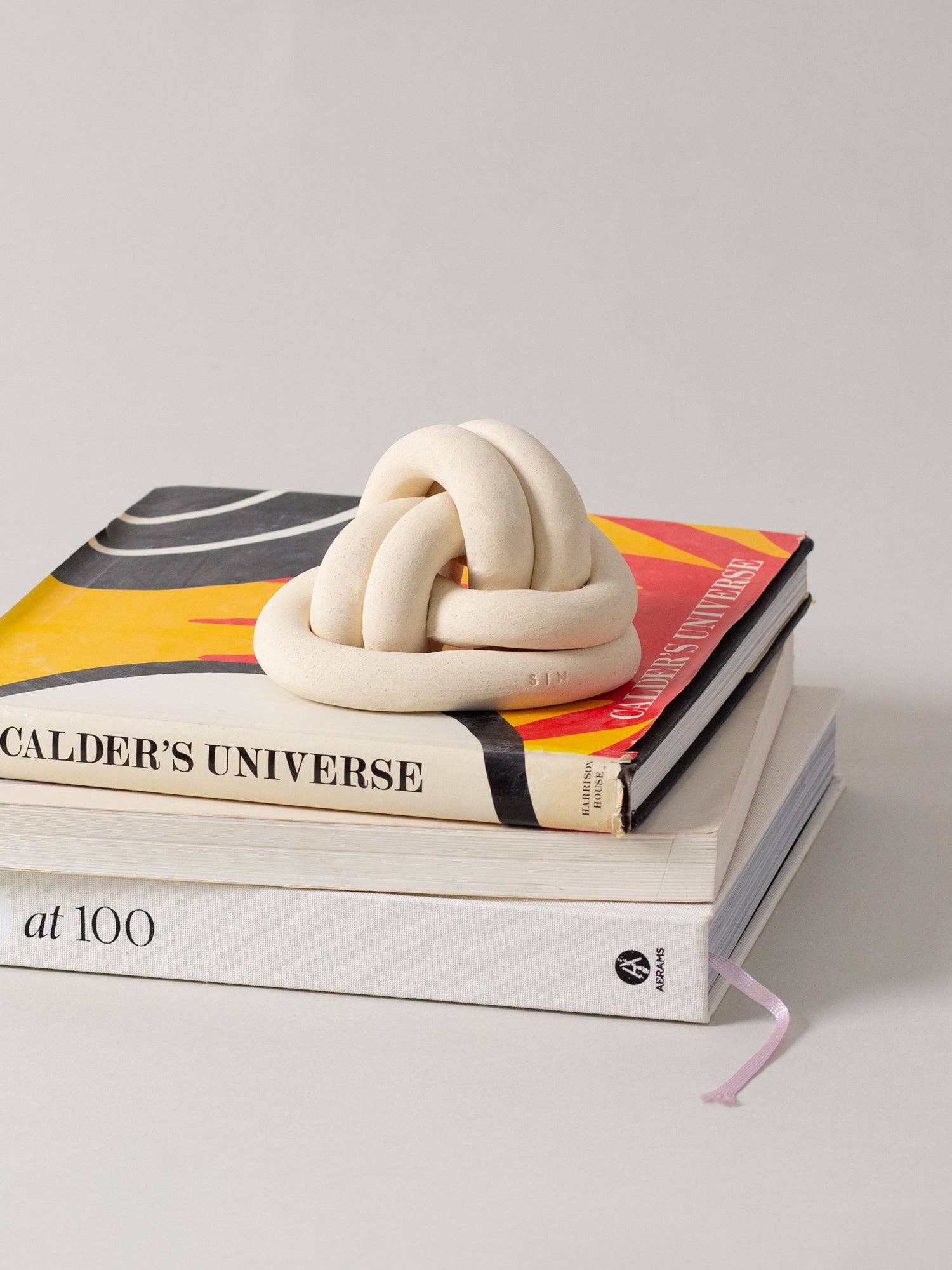 Virginia Sin - Wholesale Decorative Tabletop Object - XL Fist Knot, Bone2