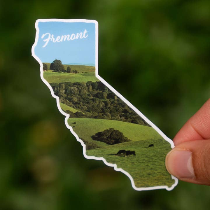 Autocollant Fremont, CA pour la vente par Little Comfy Goods