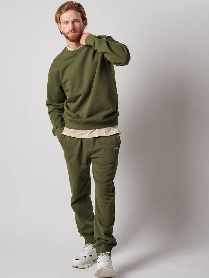OWN OFF WITH NATURE - Wholesale Lounge Set - Men's - Crewneck Sweatshirt Set + Fleece Joggers10