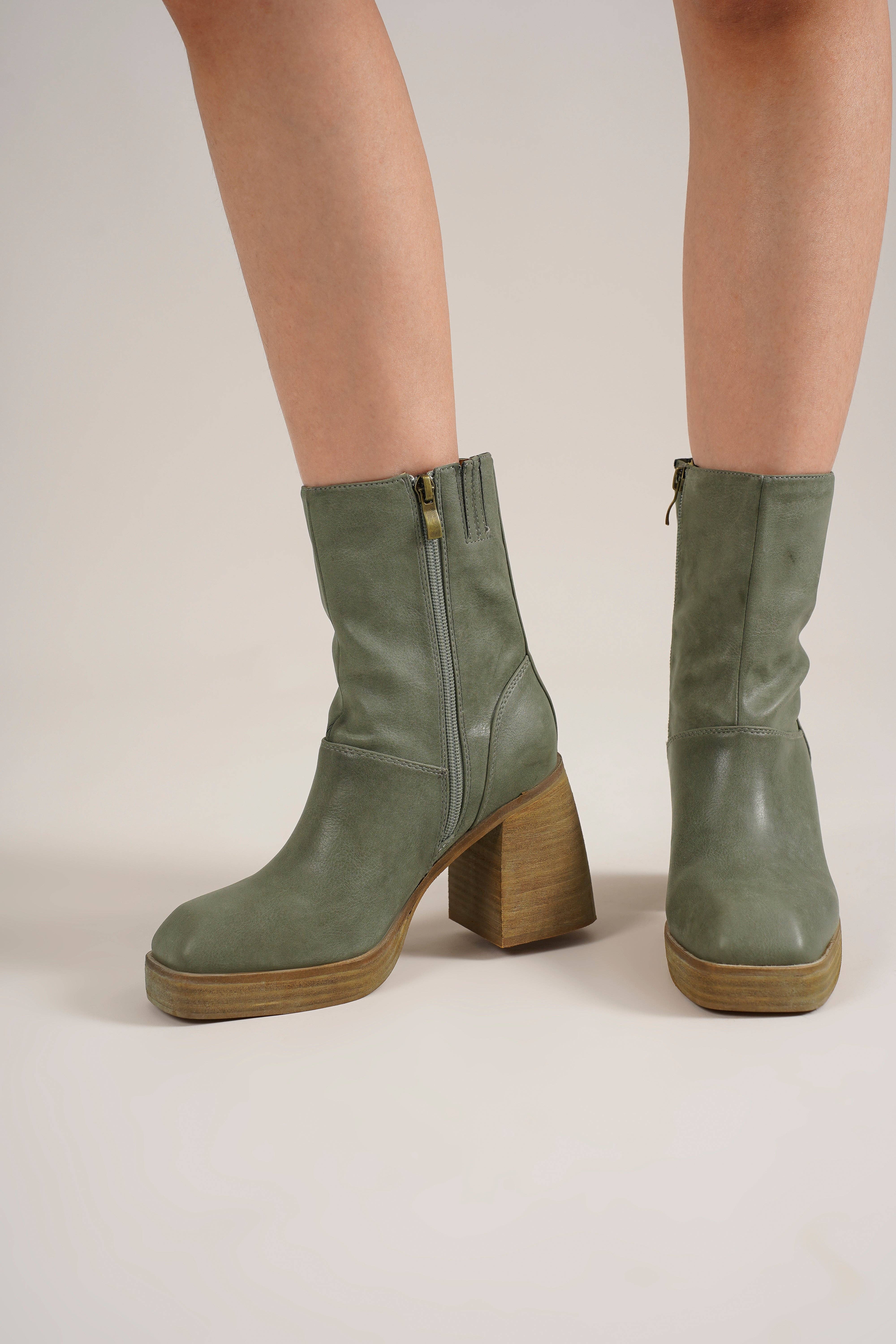 BEAST FASHION - Wholesale Booties - Women's - FOSTER-03 Block Heel Ankle Boots5