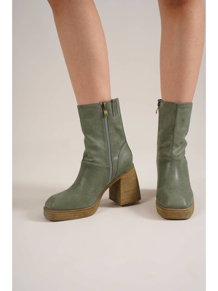 BEAST FASHION - Wholesale Booties - Women's - FOSTER-03 Block Heel Ankle Boots5