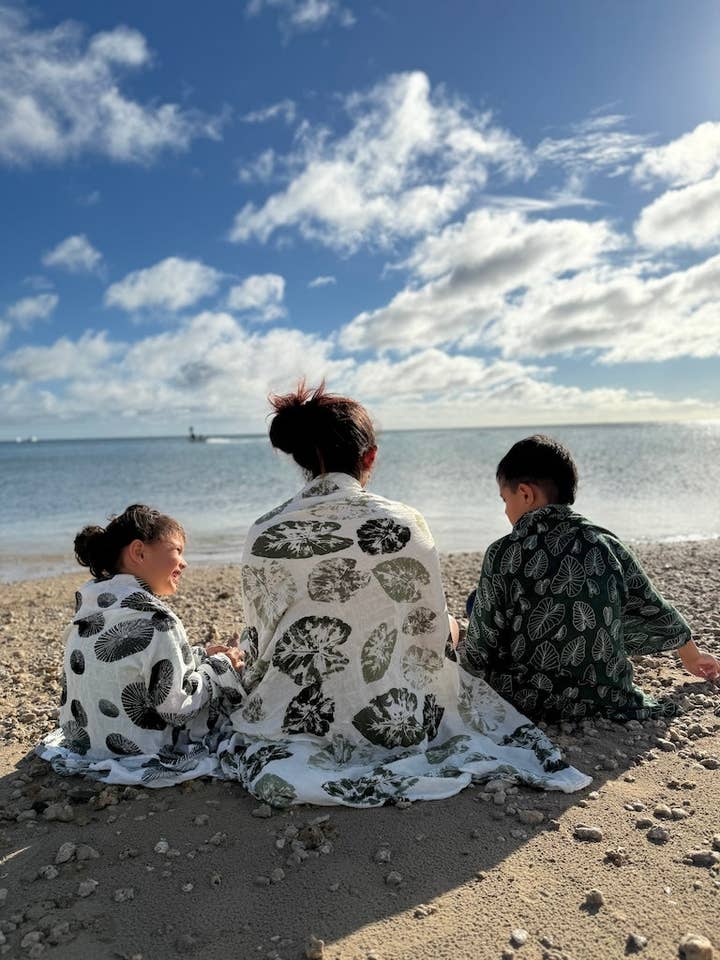 The Keiki Dept - Wholesale Swim Cover Up - Women's - Kalo Stamp Bamboo Muslin Pareo7