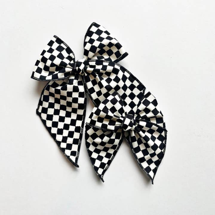 Lady Eleanor & Co - Wholesale Hair Bow - Kids - Black & White Checkered Elle Bow