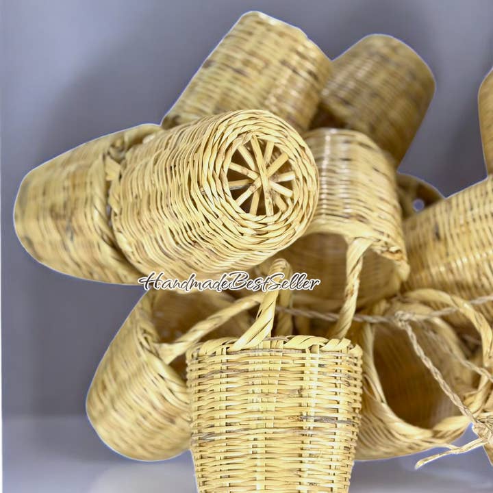 HandmadeBestSeller - Wholesale Basket - Handmade Mini Basket Ornaments – Natural Rattan Decor