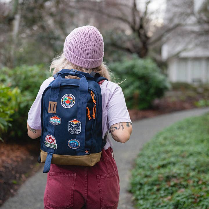 Northern Icons Canada - Wholesale Backpack – Unisex - CANADA EVERYDAY BACKPACK24