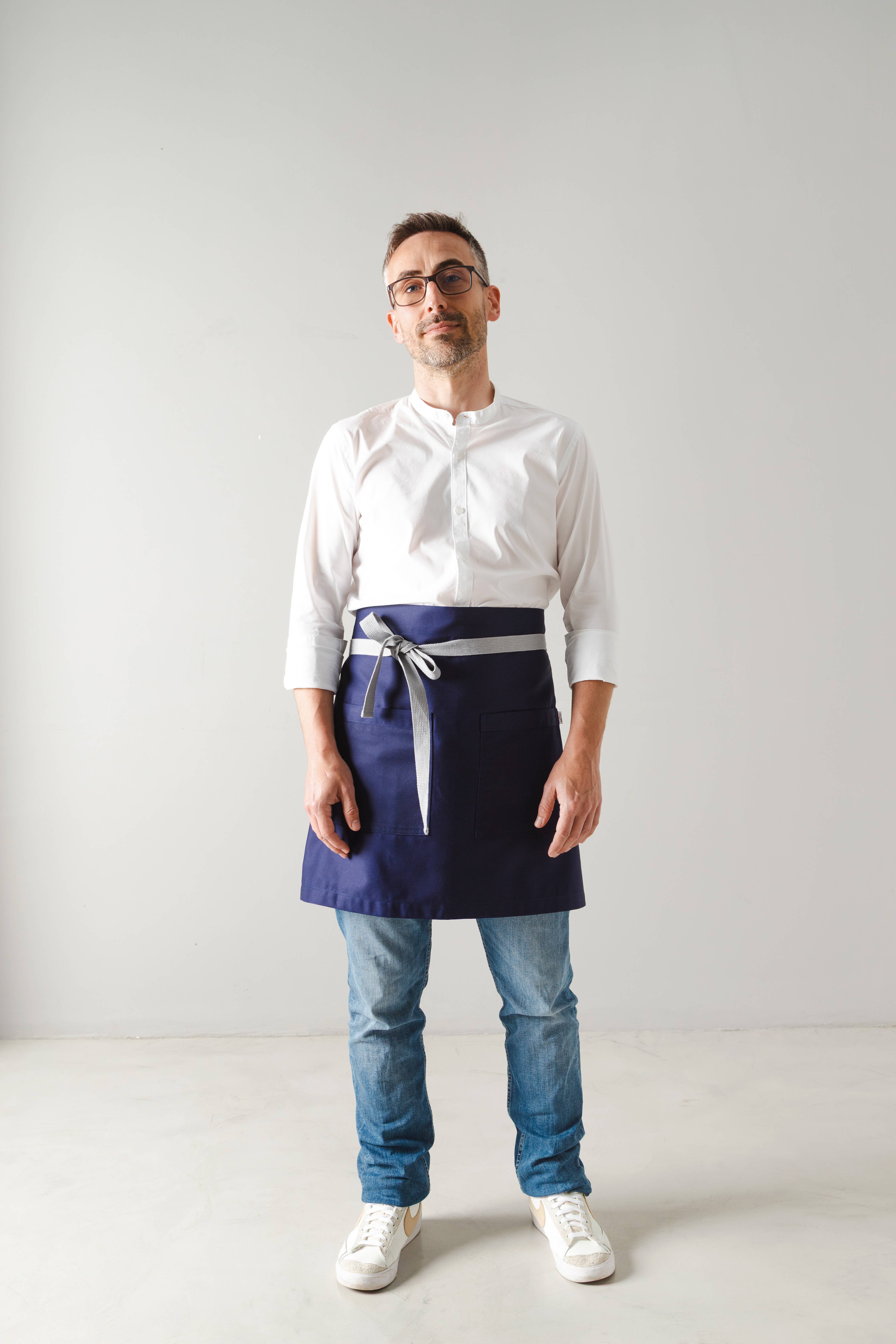 LACOR MENAJE PROFESIONAL S.L. - Wholesale Apron - OSLO SHORT KITCHEN APRON0