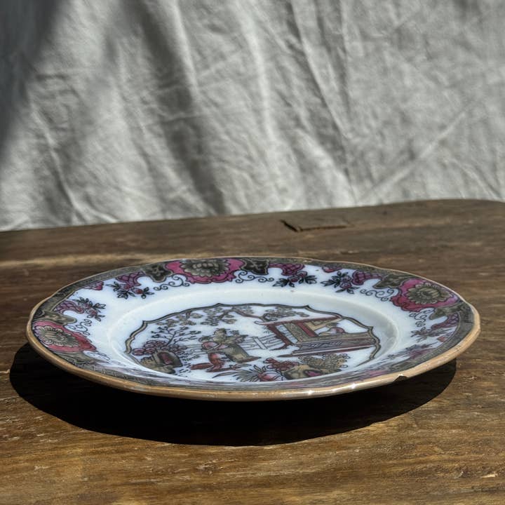 Office Objets - Wholesale Dinner Plate - 1850 Canton plate depicting a garden scene2