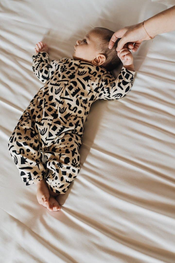 Geometric baby jumpsuit 100% organic cotton for wholesale on Faire2