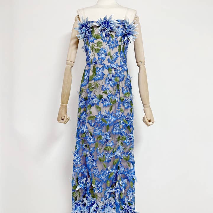 Productseeker - Vente Robe – femme - Robe d'été élégante en maille avec broderie 3D et bustier tube3