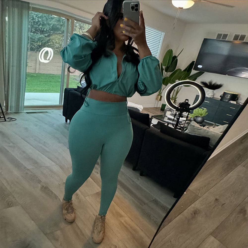 MB Fashion Wholesale - Wholesale Activewear Set - Women's - MB FASHION Zip-Up Crop Jacket & High-Waist Leggings Set 1552LY19