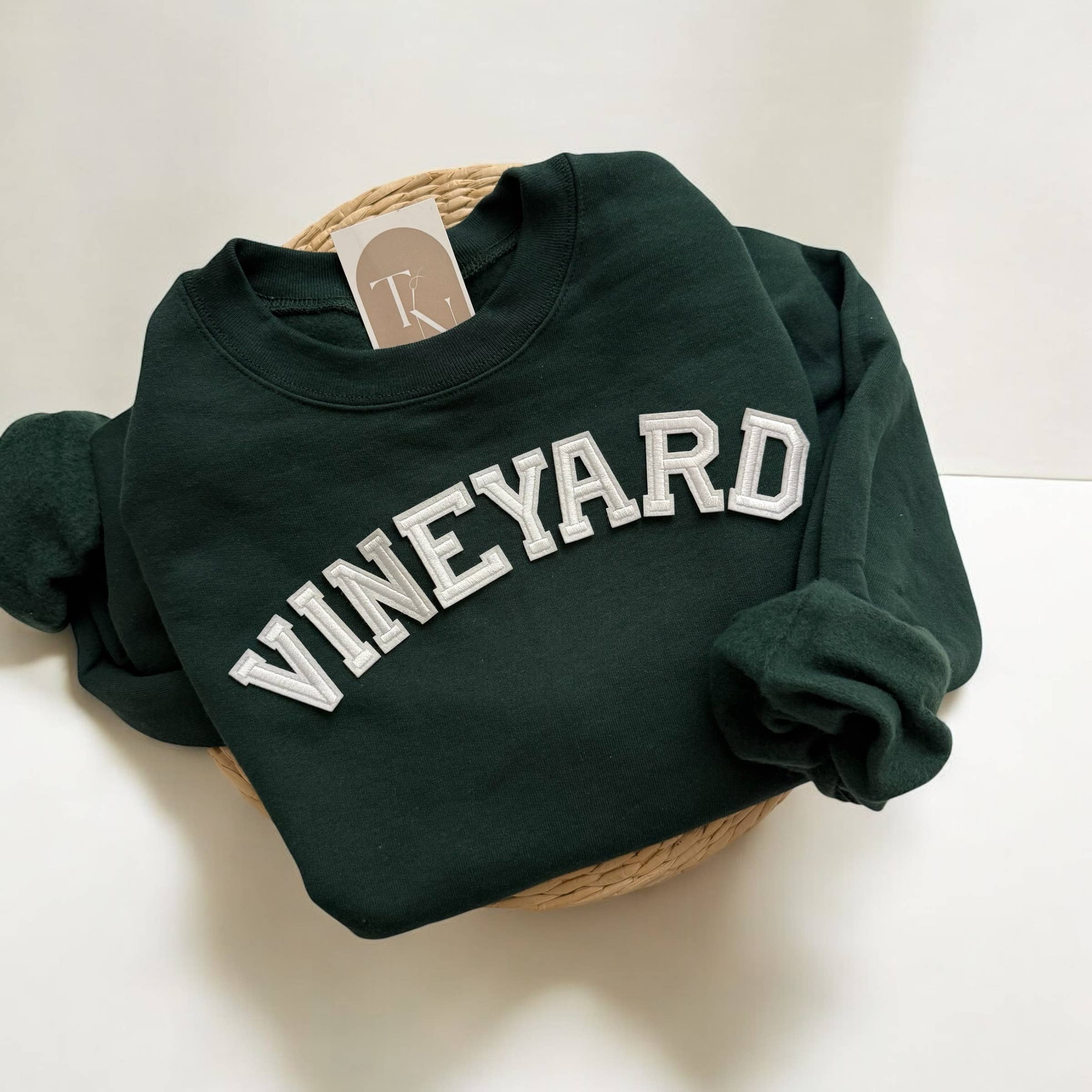 Threads And Needles, INC. - Wholesale Graphic Sweatshirt - Unisex - VINEYARD Sweatshirt, Martha’s Vineyard Sweater1