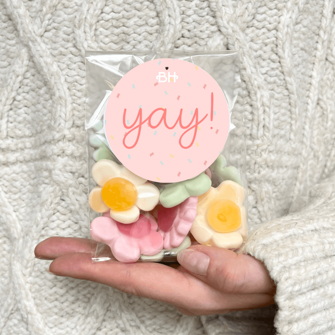 BearHugs – wholesale Gummy – Gummy Flower Sweets - Choose Your Message!8