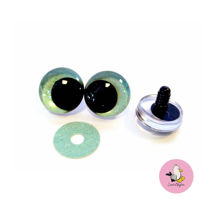 CrochetByKim - Wholesale Knitting/Crochet Supplies - Off-center mint green glitter eyes for amigurumi toys1