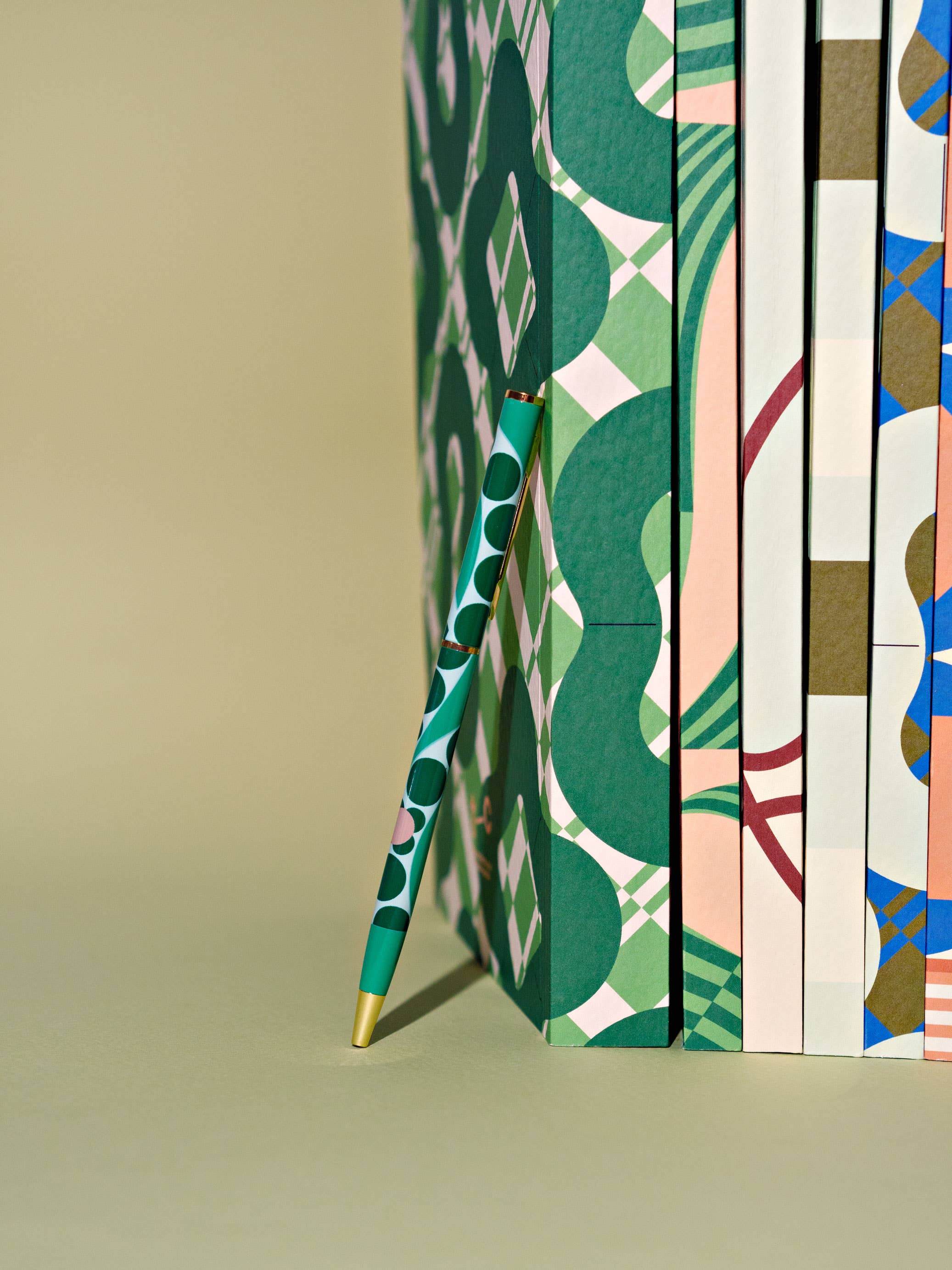 The Completist (No duties on USA orders!) - Wholesale Pen - Damson Pen3