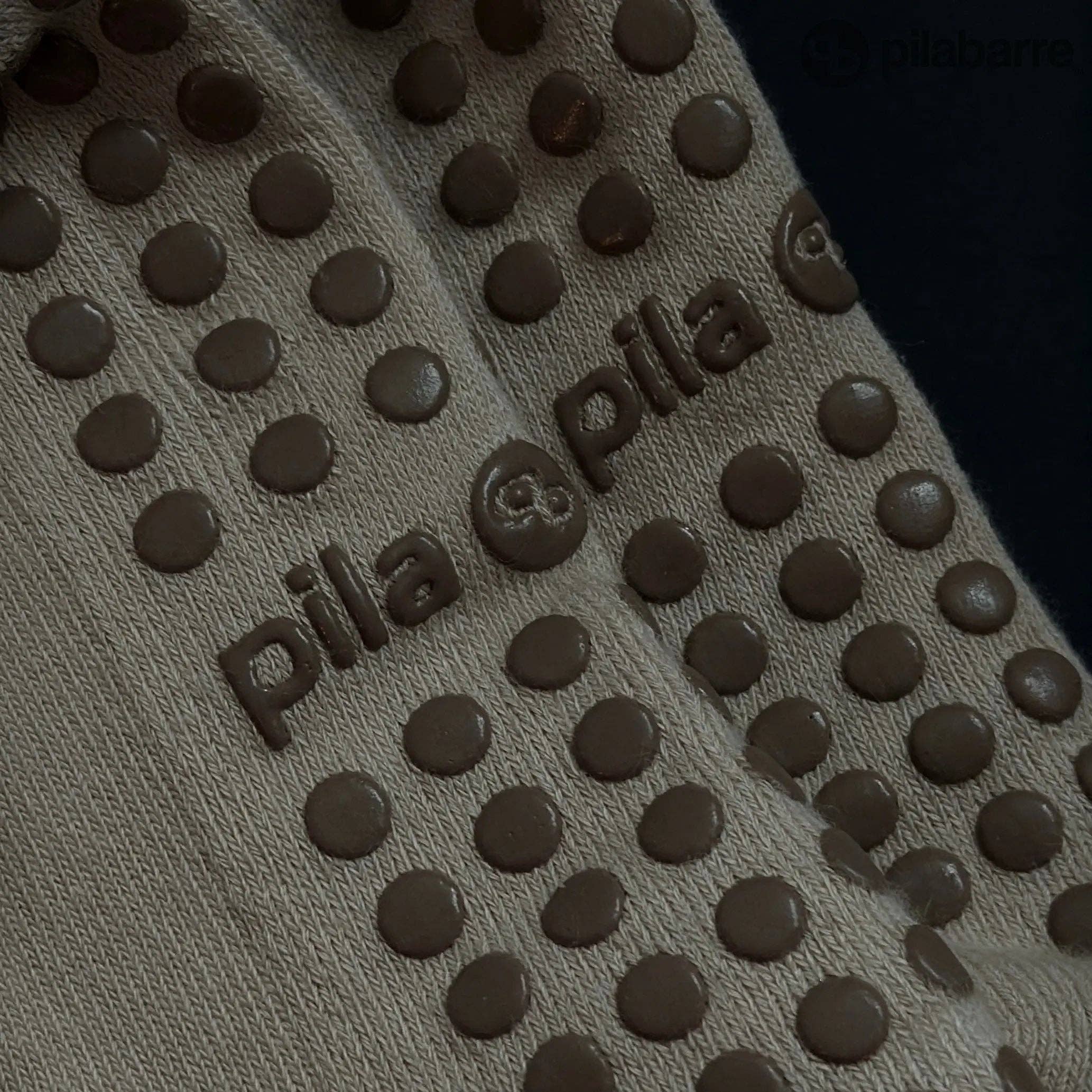 Pilabarre - Wholesale Socks - Women's - Tres Chic Grip Socks6