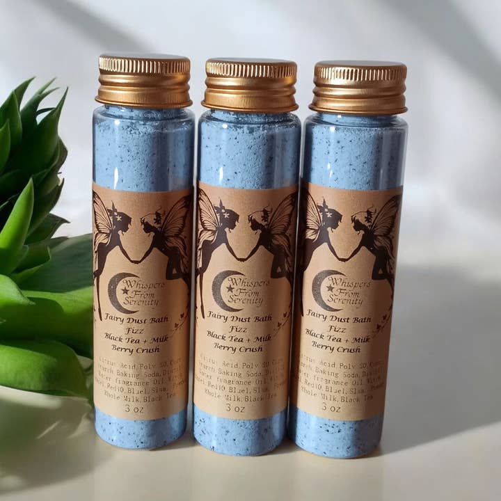 Poussière de Fée Bain Effervescent Thé Noir + Lait Écrasé de Baies pour la vente par Whispers From Serenity